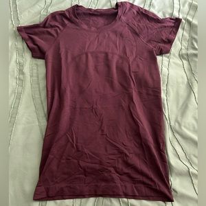 Lululemon Swiftly Tech 2.0 - Maroon